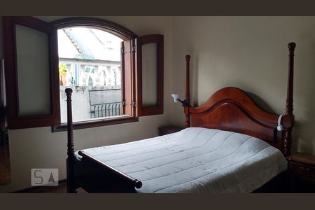 Casa à venda com 297m², 4 quartos e 6 vagas Casa à venda com 297m², 4 quartos e 6 vagasSuite 3