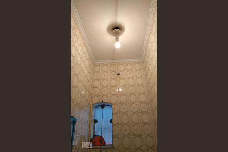 Casa à venda com 297m², 4 quartos e 6 vagas Casa à venda com 297m², 4 quartos e 6 vagasbanheiro 1