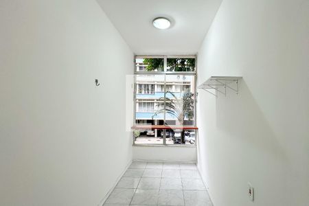 Sala de apartamento para alugar com 2 quartos, 57m² em Copacabana, Rio de Janeiro