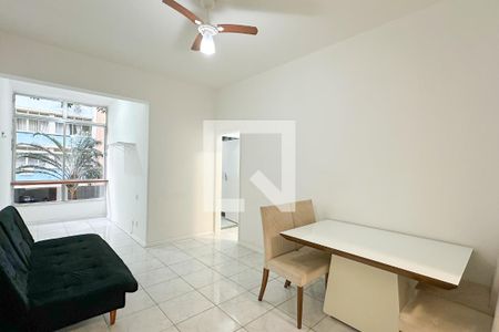 Sala de apartamento para alugar com 2 quartos, 57m² em Copacabana, Rio de Janeiro