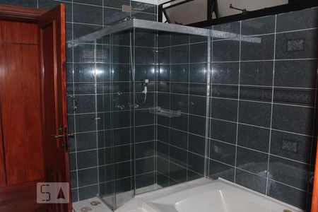 Apartamento à venda com 195m², 4 quartos e 2 vagas Apartamento à venda com 195m², 4 quartos e 2 vagasBanheiro 1