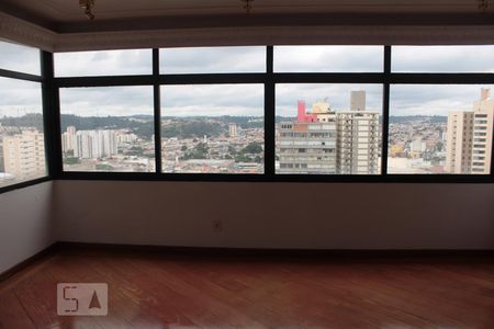 Apartamento à venda com 195m², 4 quartos e 2 vagas Apartamento à venda com 195m², 4 quartos e 2 vagasSala