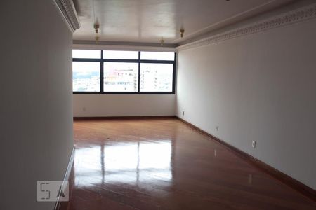 Apartamento à venda com 195m², 4 quartos e 2 vagas Apartamento à venda com 195m², 4 quartos e 2 vagasSala