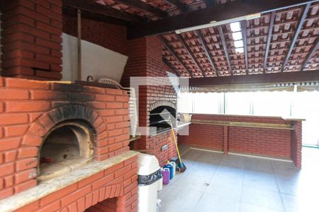 Apartamento para alugar com 77m², 4 quartos e 2 vagas Apartamento para alugar com 77m², 4 quartos e 2 vagasÁrea comum - Churrasqueira