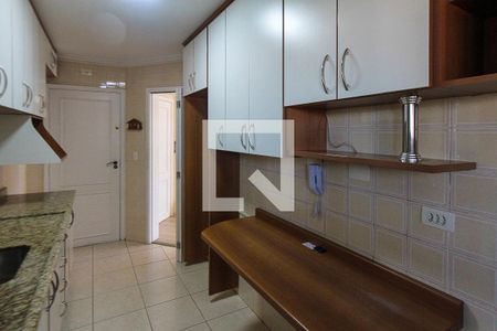 Apartamento para alugar com 77m², 4 quartos e 2 vagas Apartamento para alugar com 77m², 4 quartos e 2 vagasCozinha