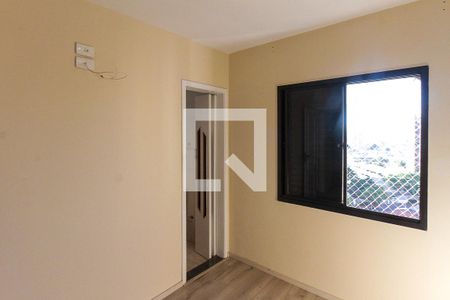 Apartamento para alugar com 77m², 4 quartos e 2 vagas Apartamento para alugar com 77m², 4 quartos e 2 vagasSuite