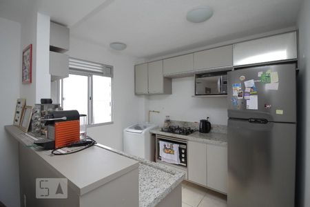 Cozinha de apartamento à venda com 2 quartos, 47m² em São José, Canoas