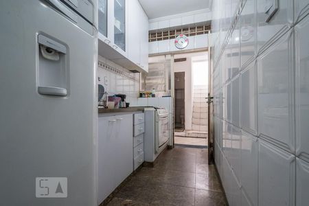 Casa à venda com 250m², 7 quartos e 3 vagasCozinha