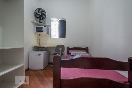 Casa à venda com 250m², 7 quartos e 3 vagasQuarto 2