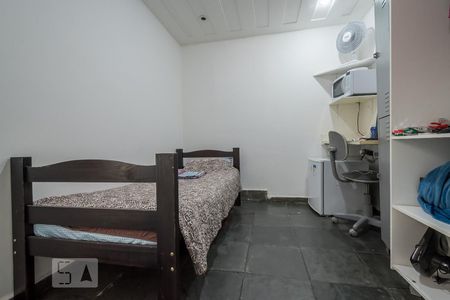 Quarto 1 de casa à venda com 7 quartos, 250m² em Santo Amaro, São Paulo