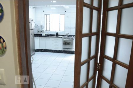 Cozinha de casa à venda com 3 quartos, 140m² em Jardim Jaçanã, São Paulo