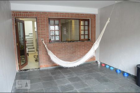 Garagem de casa à venda com 3 quartos, 140m² em Jardim Jaçanã, São Paulo