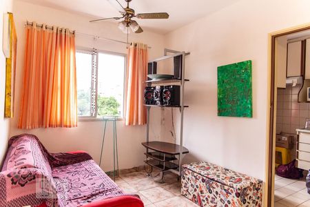 Sala de apartamento para alugar com 2 quartos, 53m² em Vila Guiomar, Santo André