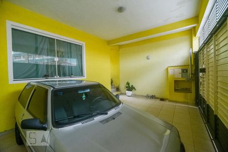 Casa à venda com 140m², 3 quartos e 3 vagas Casa à venda com 140m², 3 quartos e 3 vagasGaragem