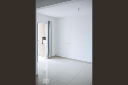 Sala de apartamento à venda com 2 quartos, 55m² em Vila Nova, Porto Alegre