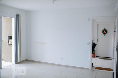 Sala de apartamento à venda com 2 quartos, 55m² em Vila Nova, Porto Alegre