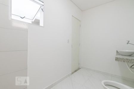 Casa para alugar com 93m², 2 quartos e 2 vagas Casa para alugar com 93m², 2 quartos e 2 vagasBanheiro