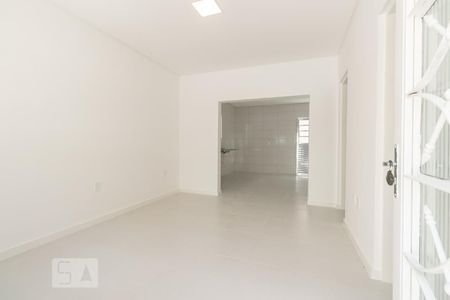 Sala de casa para alugar com 2 quartos, 93m² em Vila Invernada, São Paulo