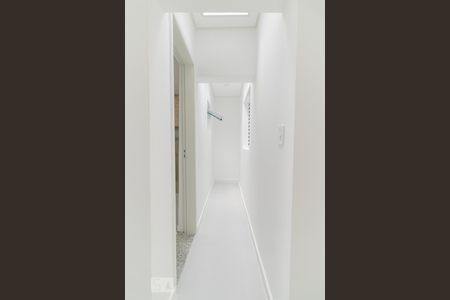 Casa para alugar com 93m², 2 quartos e 2 vagas Casa para alugar com 93m², 2 quartos e 2 vagasCorredor