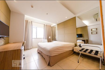 Quarto de kitnet/studio para alugar com 1 quarto, 25m² em Cidade Jardim, Belo Horizonte