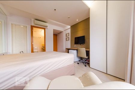 Quarto de kitnet/studio para alugar com 1 quarto, 25m² em Cidade Jardim, Belo Horizonte