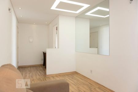 Sala de apartamento para alugar com 2 quartos, 45m² em Brás, São Paulo