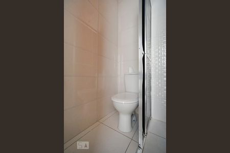 Banheiro de apartamento para alugar com 2 quartos, 40m² em Vila Esperança, São Paulo