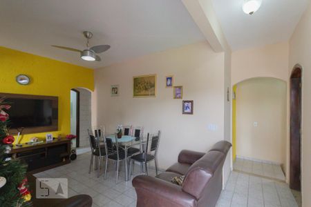 Sala de apartamento à venda com 3 quartos, 100m² em Taquara, Rio de Janeiro