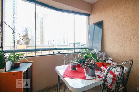 Varanda de apartamento para alugar com 2 quartos, 60m² em Vila Bertioga, São Paulo