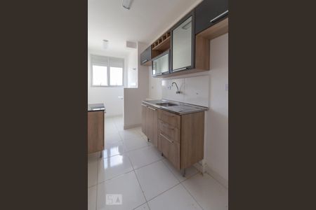 Cozinha de apartamento para alugar com 3 quartos, 65m² em Continental, Osasco