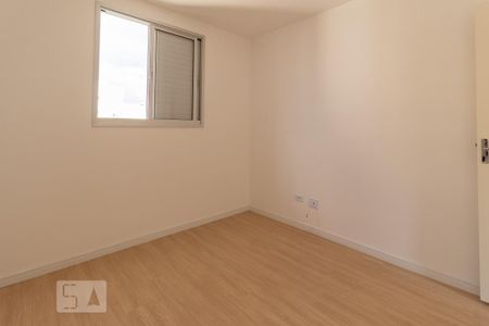 Quarto 2 de apartamento para alugar com 3 quartos, 65m² em Continental, Osasco