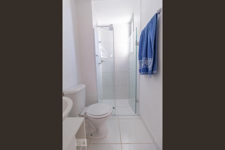Banheiro de apartamento para alugar com 3 quartos, 65m² em Continental, Osasco