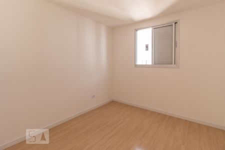 Quarto 2 de apartamento para alugar com 3 quartos, 65m² em Continental, Osasco