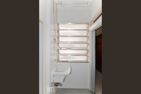 Apartamento para alugar com 83m², 2 quartos e 1 vaga Apartamento para alugar com 83m², 2 quartos e 1 vagaÁrea de Serviço