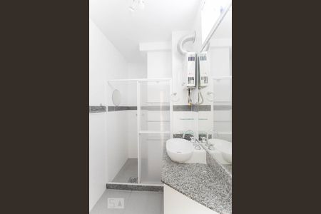 Apartamento para alugar com 83m², 2 quartos e 1 vaga Apartamento para alugar com 83m², 2 quartos e 1 vagaBanheiro
