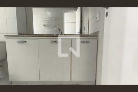 Banheiro de apartamento para alugar com 1 quarto, 48m² em Vila Mariana, São Paulo