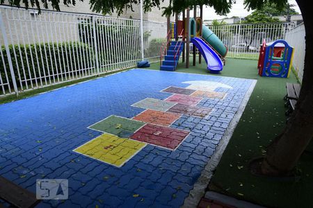 Apartamento à venda com 49m², 2 quartos e 1 vagaÁrea Comum - Playground