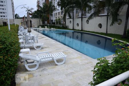 Apartamento à venda com 49m², 2 quartos e 1 vagaÁrea comum - Piscina