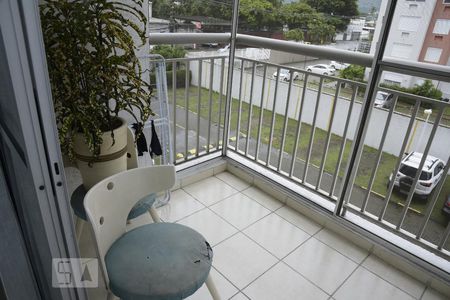 Apartamento à venda com 49m², 2 quartos e 1 vagaVaranda