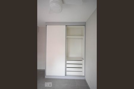 Apartamento para alugar com 49m², 2 quartos e 1 vagaArmário do Quarto 2