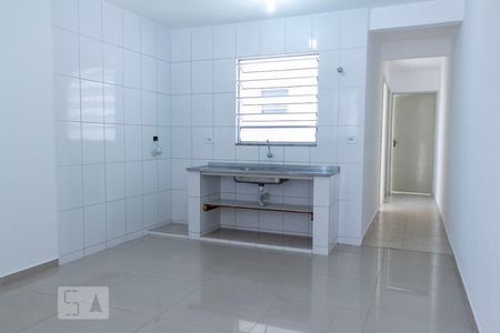 Cozinha de kitnet/studio para alugar com 1 quarto, 52m² em Jardim Clímax, São Paulo