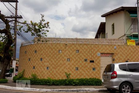 Casa à venda com 300m², 4 quartos e 6 vagas