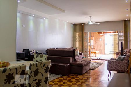 Sala de casa à venda com 4 quartos, 300m² em Cidade Vargas, São Paulo