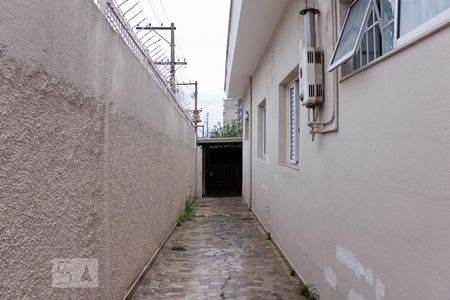 Casa à venda com 300m², 4 quartos e 6 vagas Casa à venda com 300m², 4 quartos e 6 vagasÁrea Externa