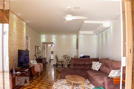 Sala de casa à venda com 4 quartos, 300m² em Cidade Vargas, São Paulo