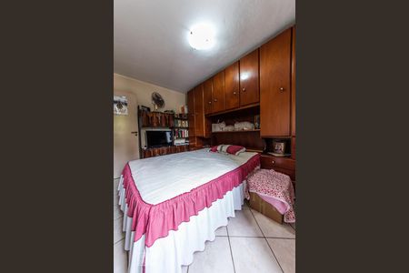 Apartamento à venda com 74m², 2 quartos e 2 vagasQuarto 2