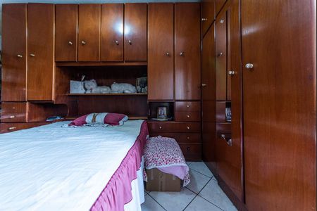 Apartamento à venda com 74m², 2 quartos e 2 vagasQuarto 2