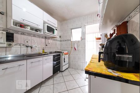 Apartamento à venda com 74m², 2 quartos e 2 vagasCozinha