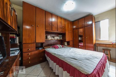 Apartamento à venda com 74m², 2 quartos e 2 vagasQuarto 2