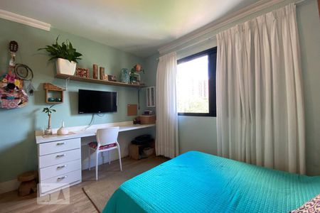 Apartamento à venda com 186m², 3 quartos e 3 vagas Apartamento à venda com 186m², 3 quartos e 3 vagasQuarto Suíte 2